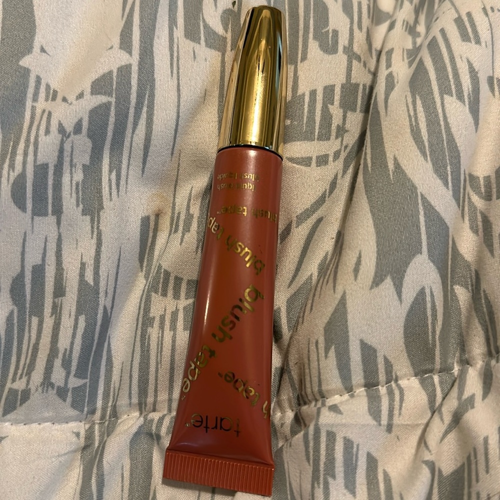 Tarte shape tape